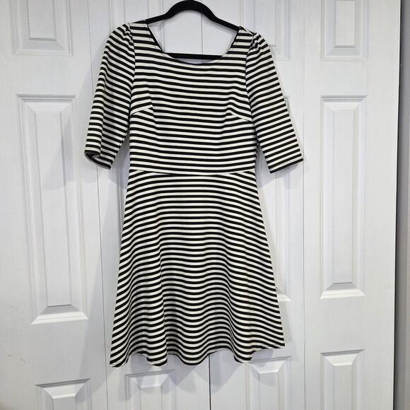 Pixley by Stitch Fix Kathy Black Striped Stretch Fit & Flare V-Back Dress Size M - Picture 1 of 7